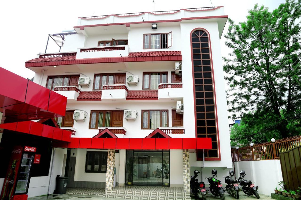 Oyo 104 Hotel Baltic Inn كاتماندو المظهر الخارجي الصورة