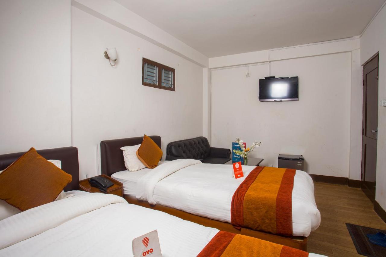 Oyo 104 Hotel Baltic Inn كاتماندو المظهر الخارجي الصورة